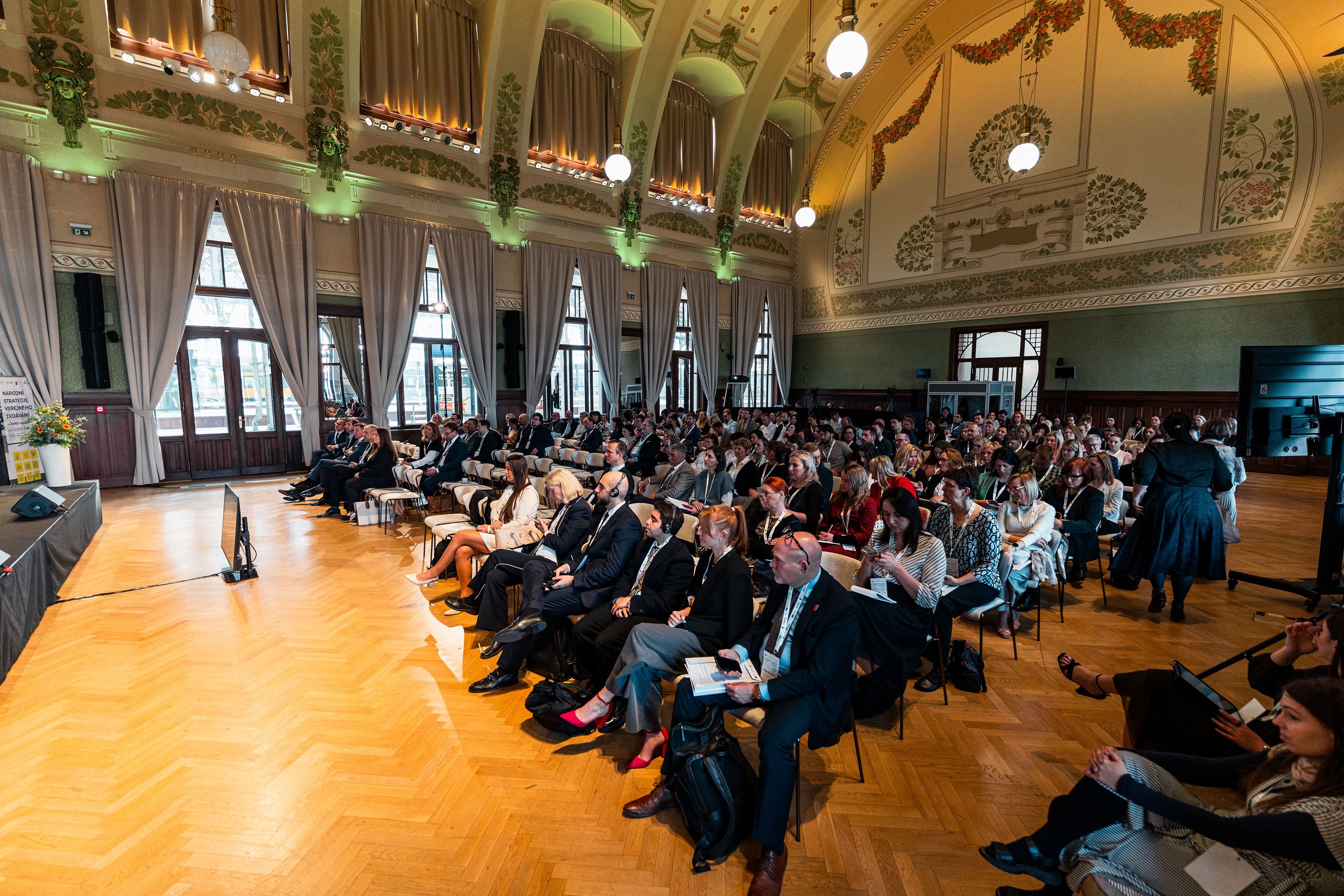  Od strategie k efektivnímu nákupu