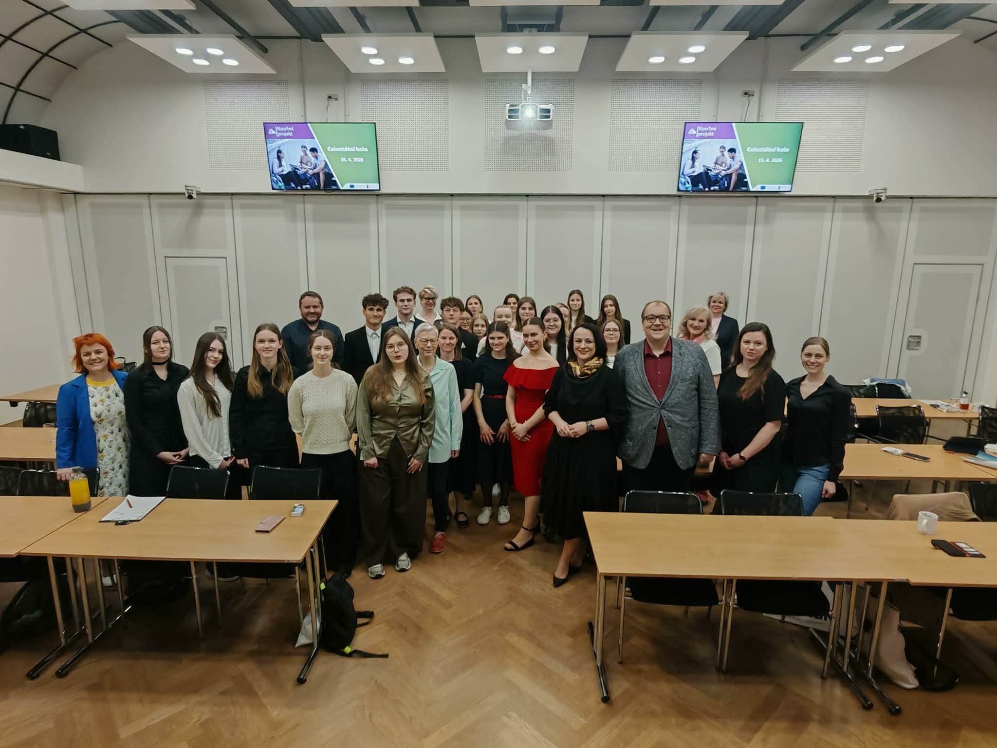 Jak vylepšit své okolí s pomocí evropských fondů? Studenti z celé republiky prezentovali zajímavé nápady ve finále soutěže „Navrhni projekt“