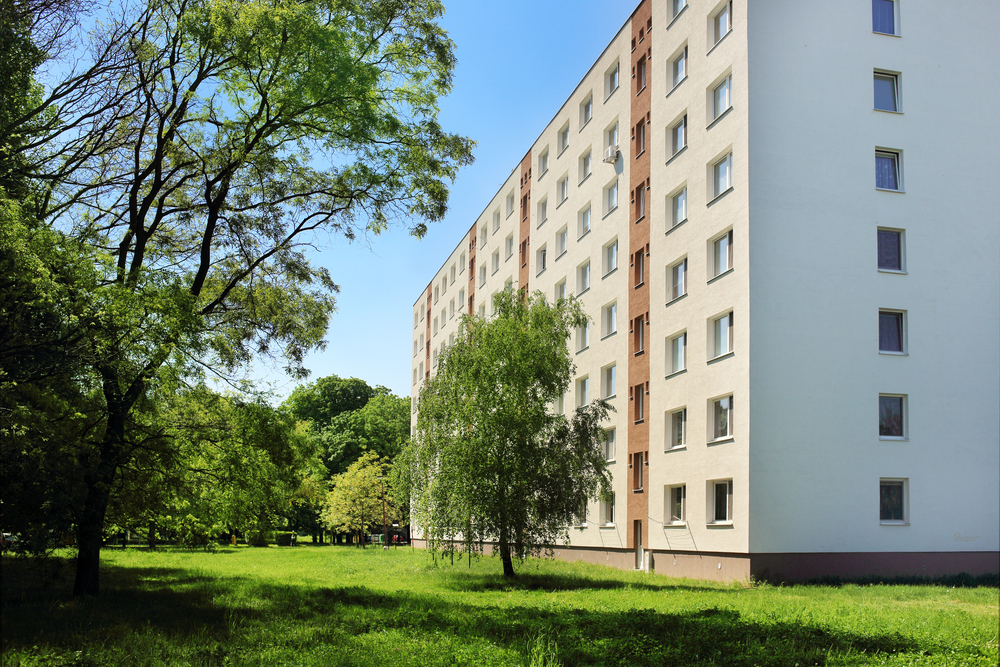 Ministryně Dostálová: Na byty v průmyslové zóně Solnice-Kvasiny je připraveno 40 milionů korun