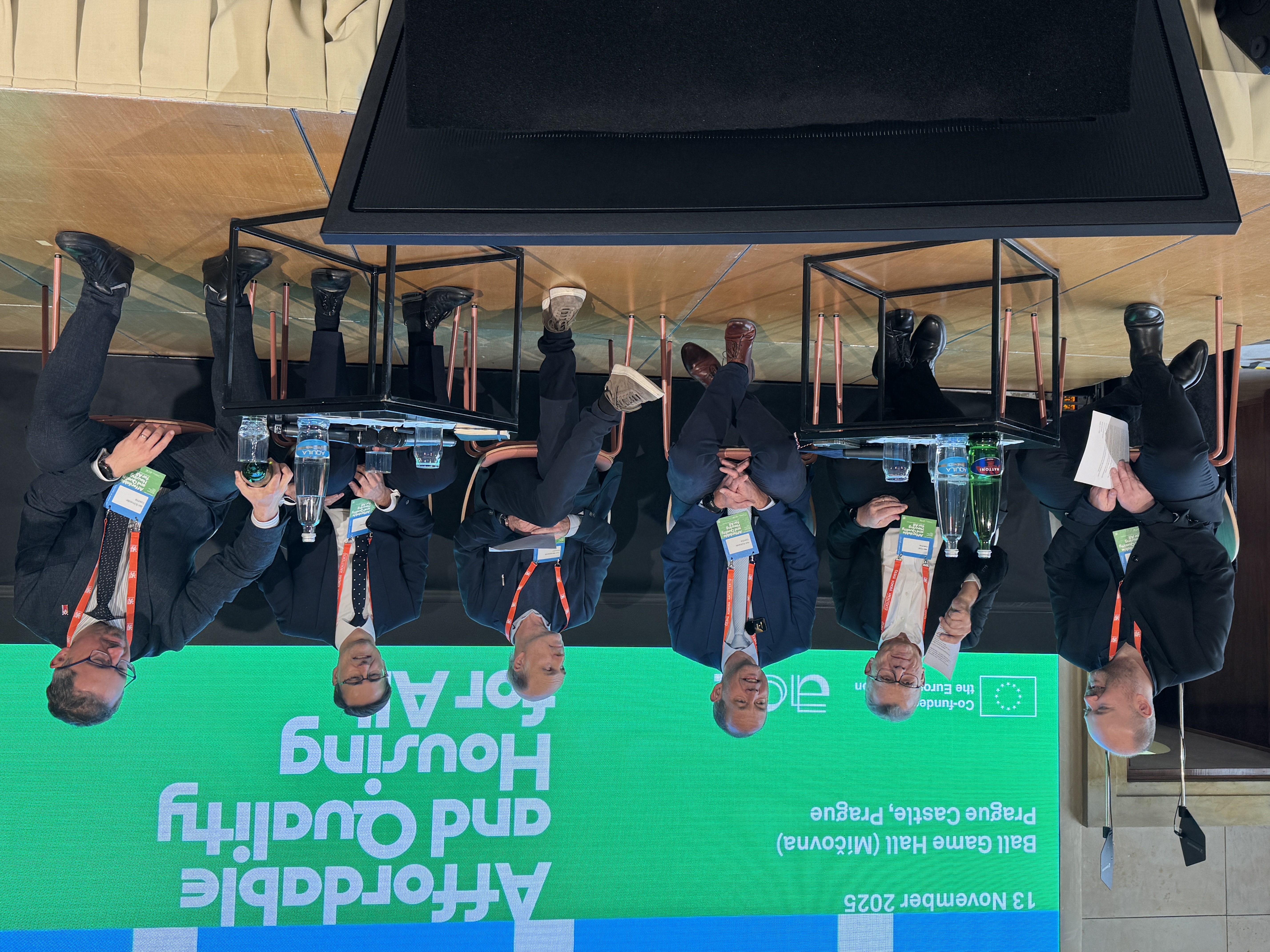 Ministr pro místní rozvoj Petr Kulhánek vystoupil na mezinárodní konferenci o dostupném a kvalitním bydlení