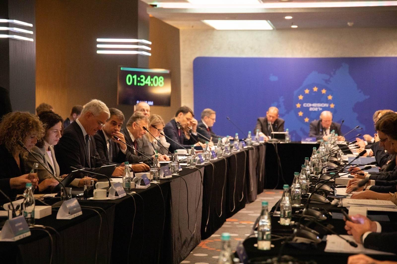 Ministr Kulhánek v Bukurešti: Sloučení evropských fondů do jednoho „balíku“ přináší rizika. Česko volá po zachování samostatné politiky soudržnosti