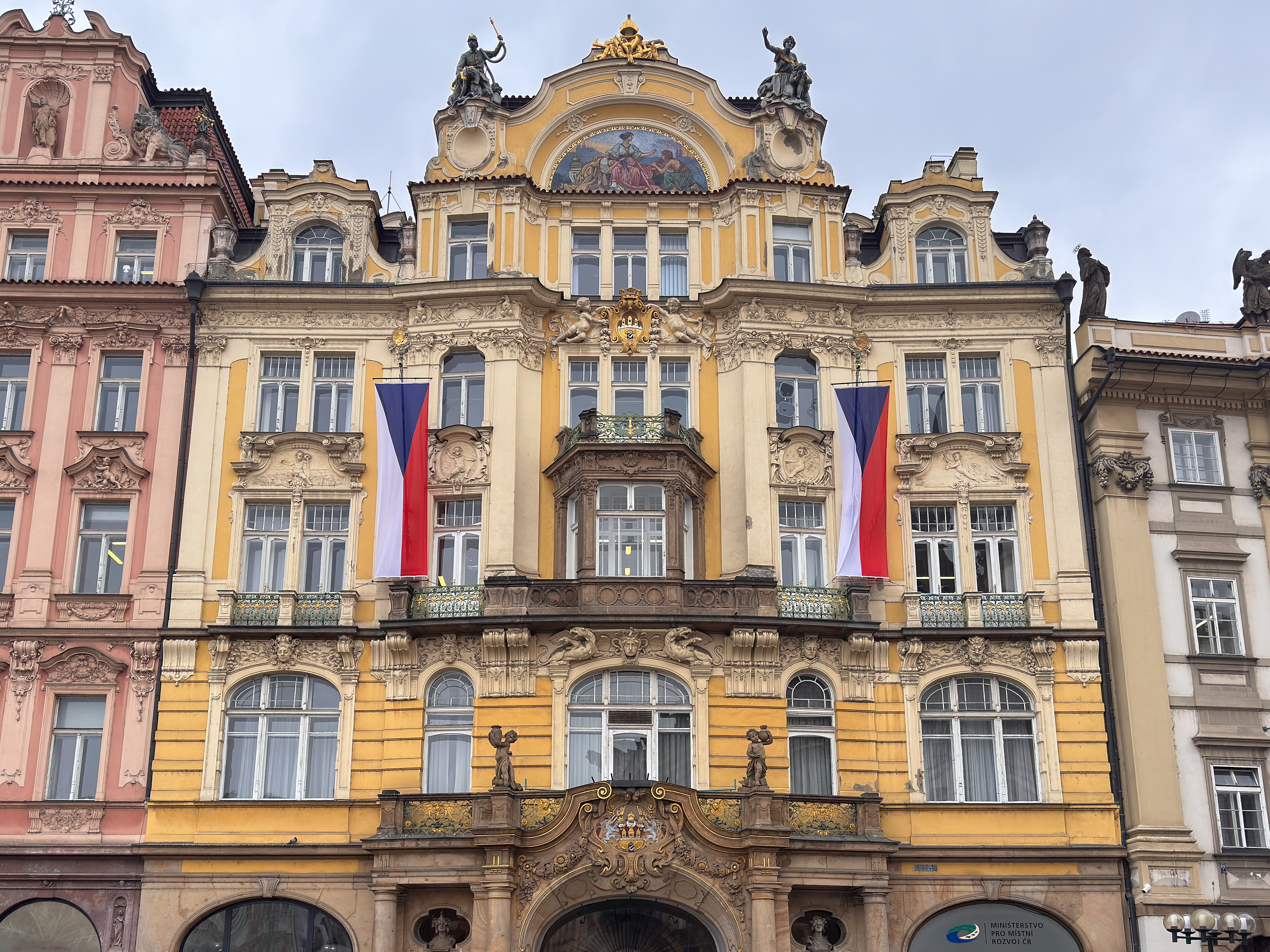 Česká vlajka slaví výročí svého uzákonění